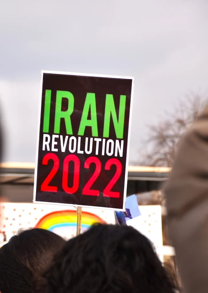 Iran a Paris image 10 MiaFled