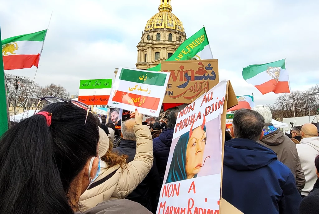 Iran a Paris image 5 MiaFled